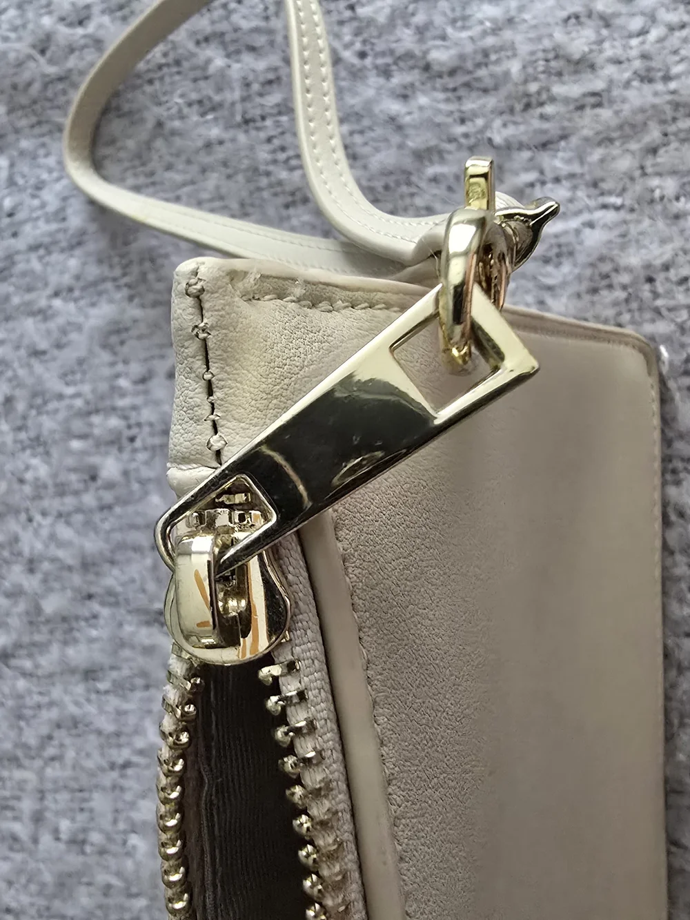 Lark & Ives Cream Wristlet Clutch Purse - Minimal Leather Design